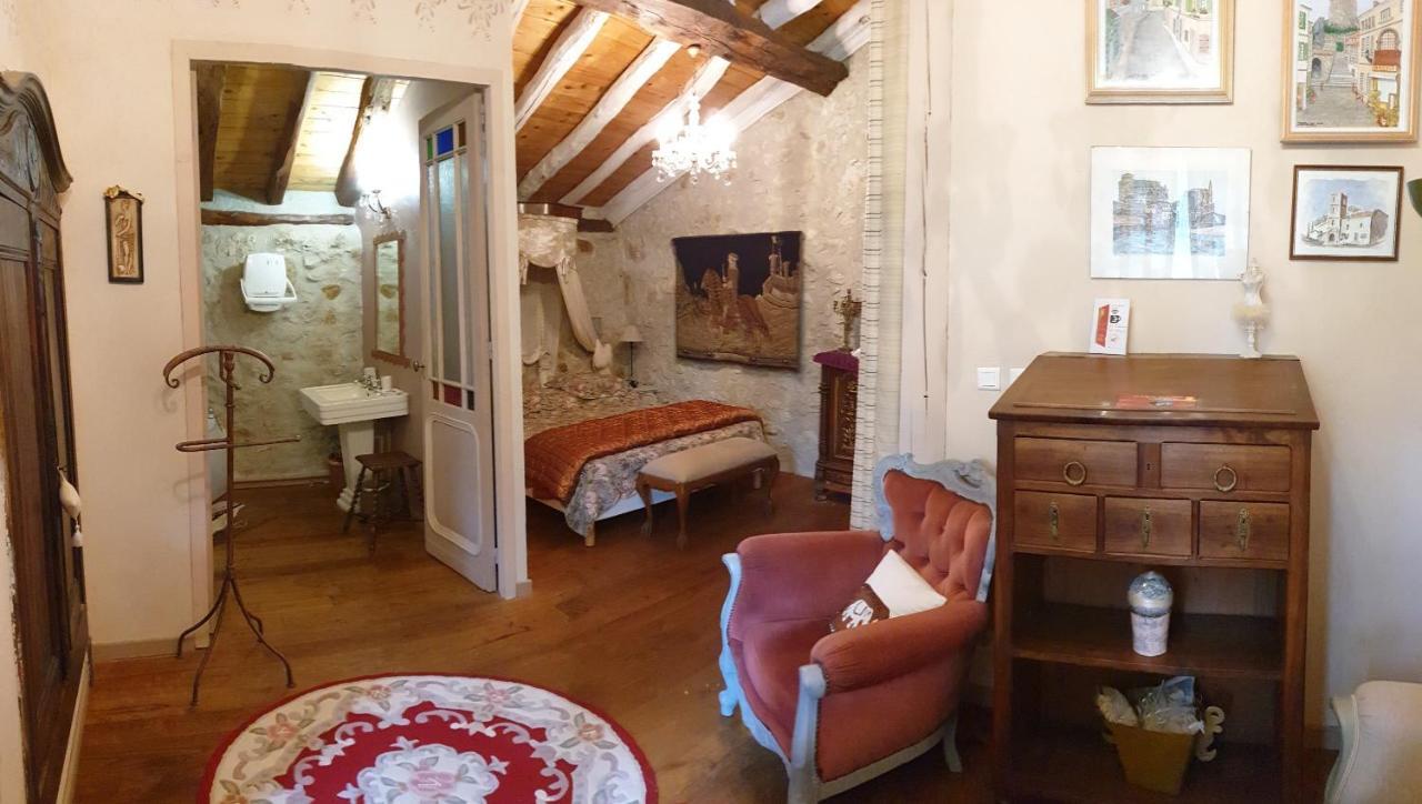 Bed and Breakfast La Ferme de Jeanne Saint-Girons  Exterior foto
